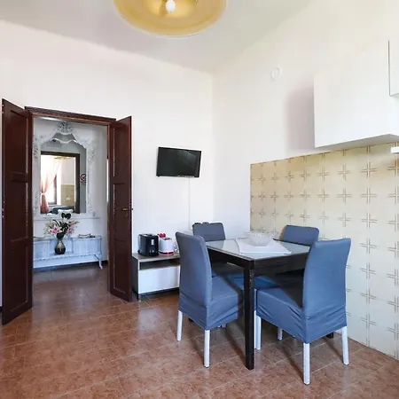 Casa Magrini Apartment *